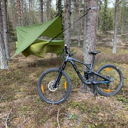 Mountain Center: Ski-in By Bike Arena Apartment *